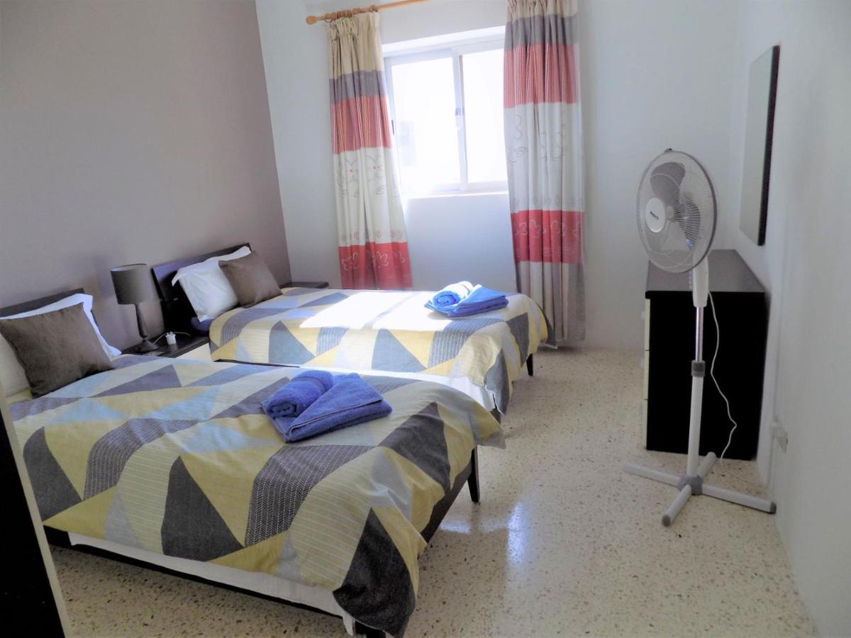 Sunshine Holiday Apartment 8 With Spectacular Seaviews St. Paul's Bay Buitenkant foto